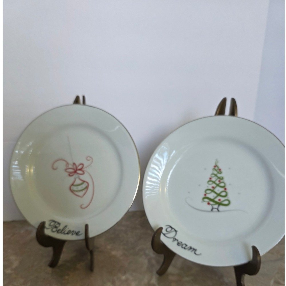 St Nicholas Square Tis The Season Christmas Plates Set 2 Believe Dream Tree